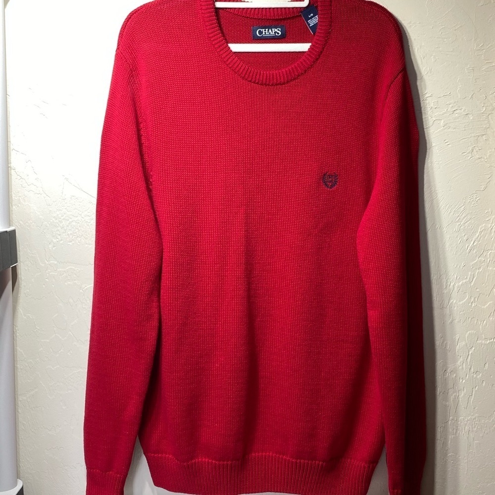 Chaps Red Crewneck Sweater Crest Holiday Christmas Mens Sz L. 

5057 / D